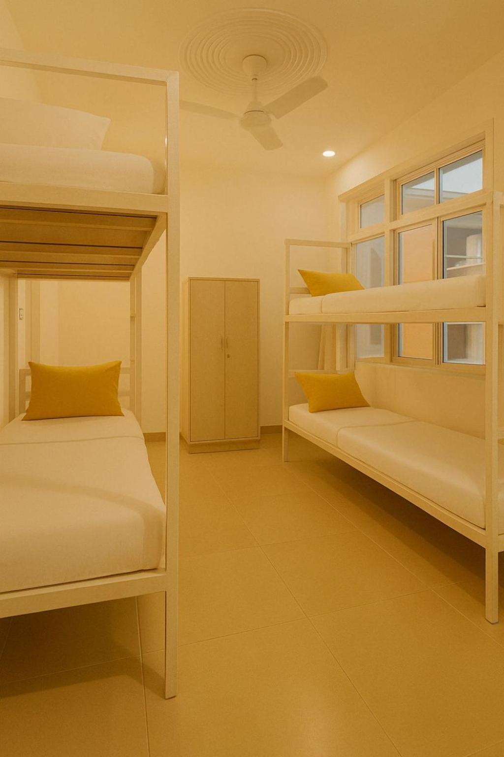 Bunk Hostel Rishīkesh Buitenkant foto